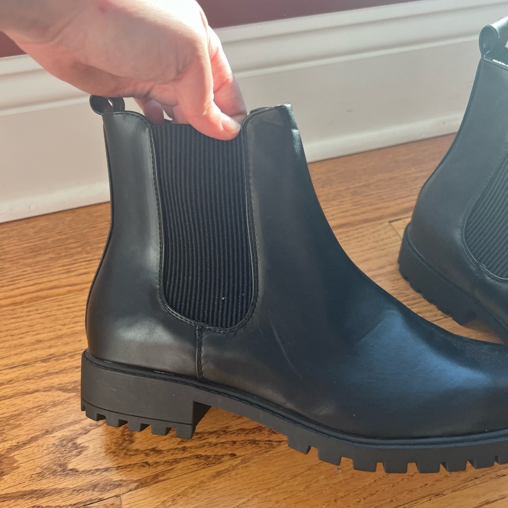 Chelsea Boots from ASOS - Picture 2 of 3